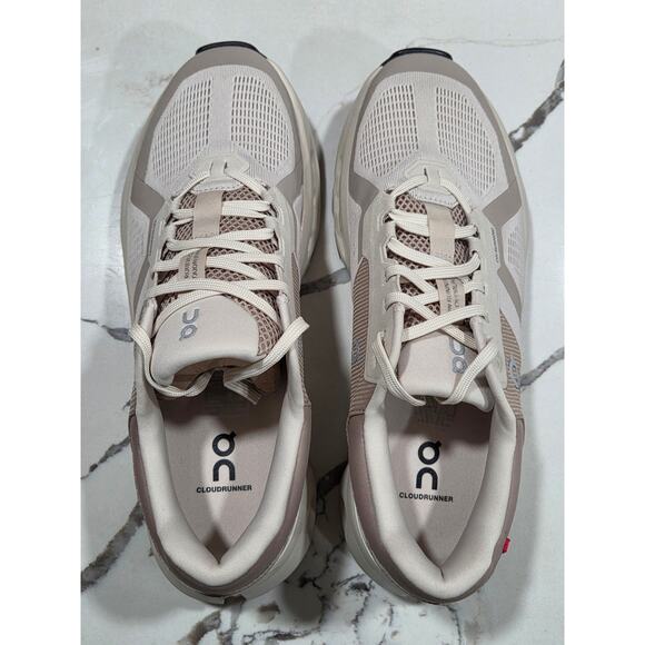 On Running Cloudrunner 2 Pearl Desert Size 9.5 Men\'s Road 3me101444180 New main image 4